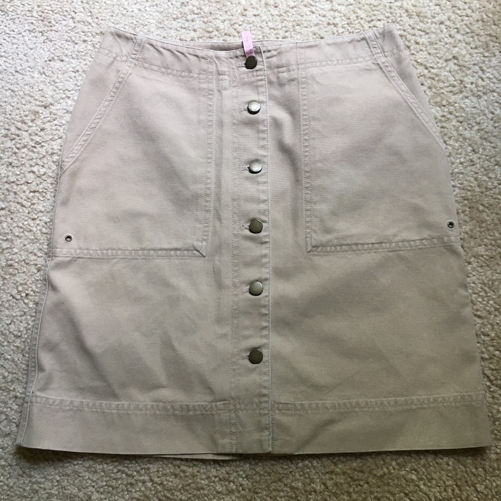 LAUREN  (Ralph Lauren Petite) Tan Skirt